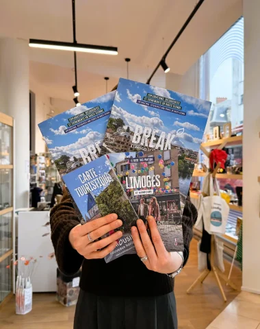 Brochures, guides et plans de Limoges